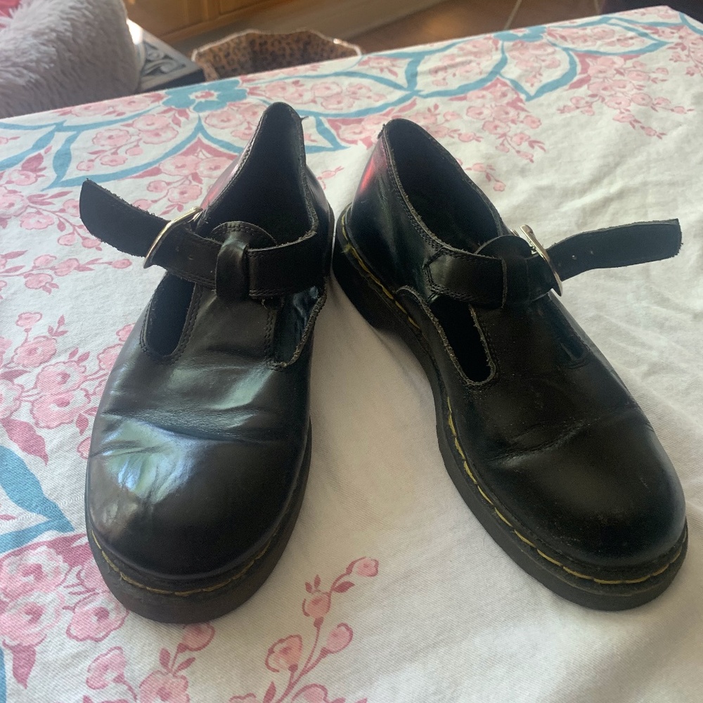 DR TERMANS TEE STRAP SHOES -